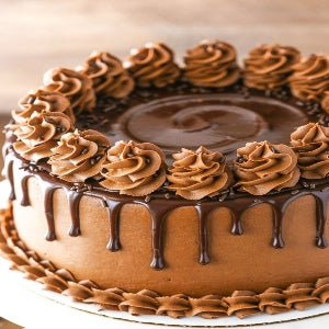 Choco & Creamy Rose Cake-1 kg