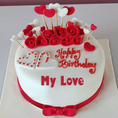 Dhruvi Cakes - Beautiful anniversary cake with real roses... | Facebook